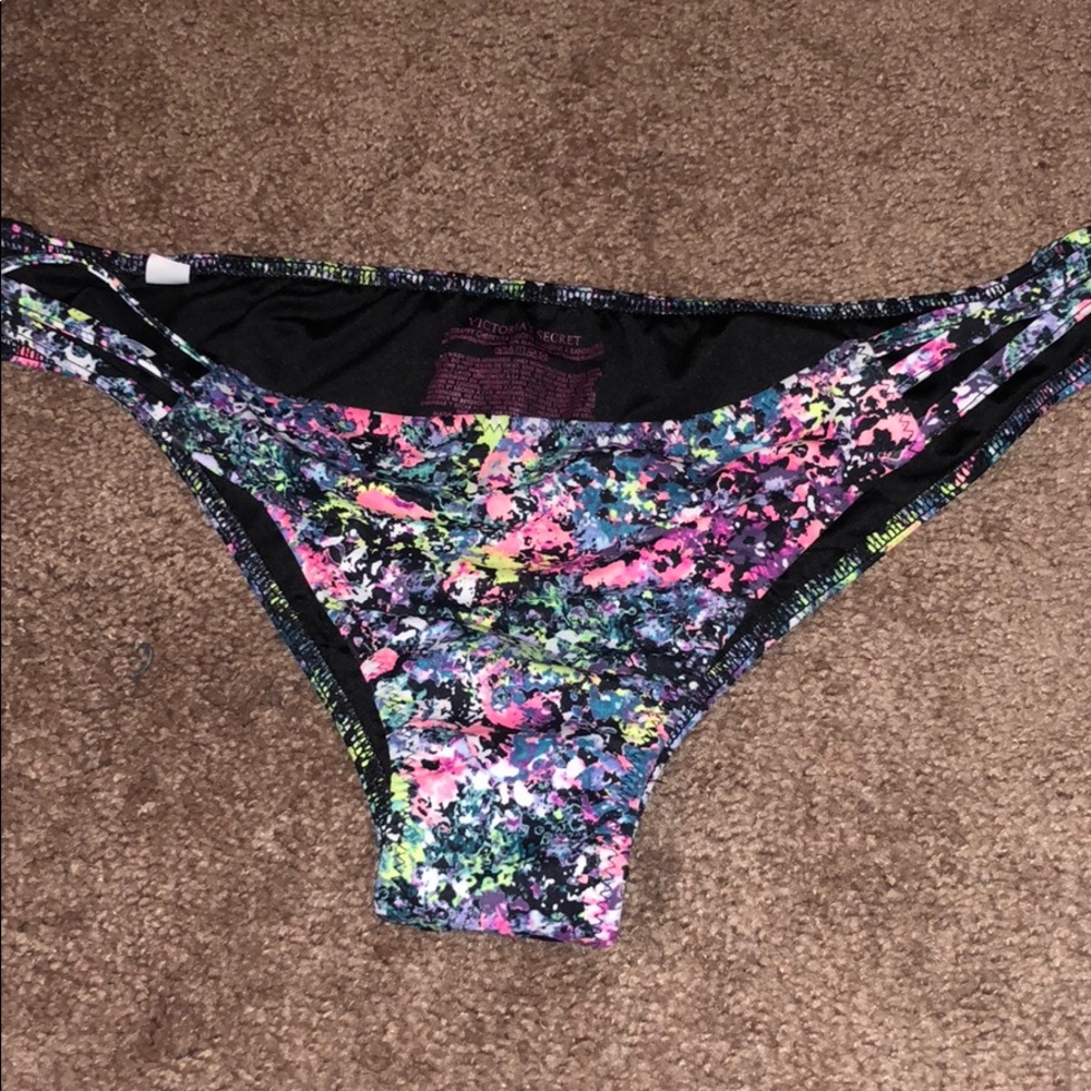 VS bathing suit bottoms